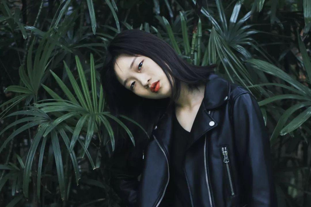 她将孩子当精神分析对象,儿子坠崖“自杀”,女儿与她反目成仇